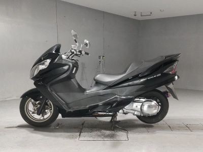 Suzuki SKYWAVE 250SS