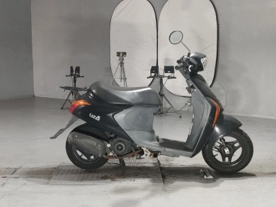 Suzuki LET'S5