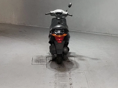 Suzuki LET'S5