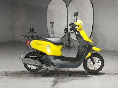 Honda  TACT  BASIC 