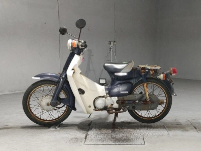 Honda SUPER CUB90