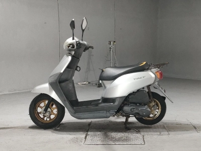 Honda  TACT  BASIC 