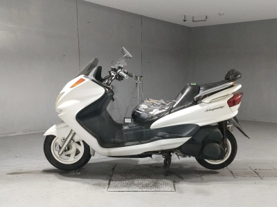 Yamaha MAJESTY 250C