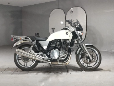 Honda CB1100