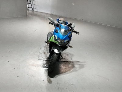 Suzuki JIKUSA-SF250