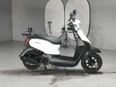 Honda  TACT  BASIC 