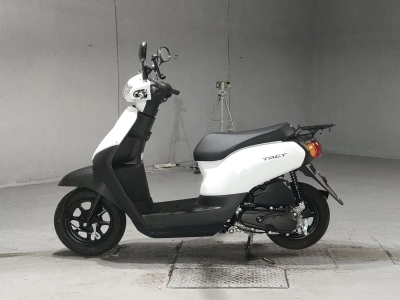 Honda  TACT  BASIC 