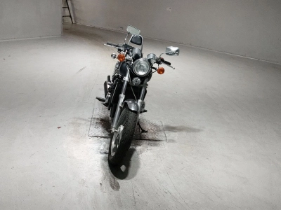 Kawasaki ELIMINATOR 400-1