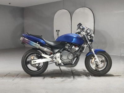 Honda HORNET250