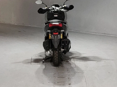 Honda ADV160