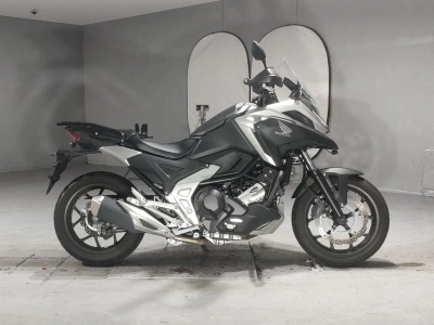 Honda NC750X DCT