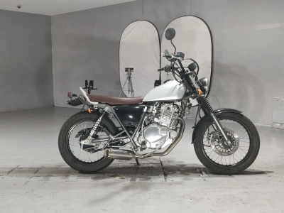 Suzuki GLASS TRACKER BIG BOY