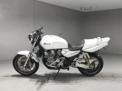 Yamaha XJR1300
