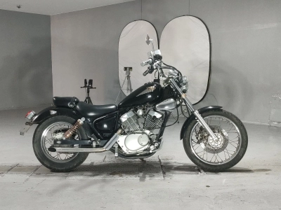 Yamaha VIRAGO 250