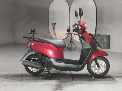 Honda  TACT  BASIC 
