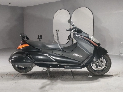 Suzuki GEMMA250