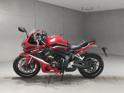 Honda CBR650R