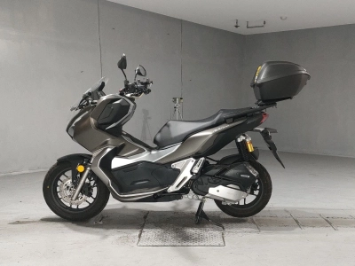 Honda ADV150