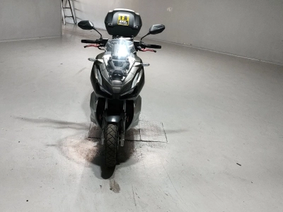 Honda ADV150