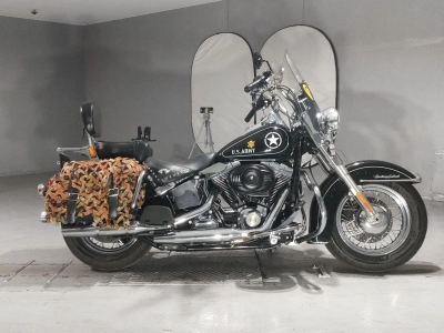 Harley-Davidson HARLEY FLSTC1580
