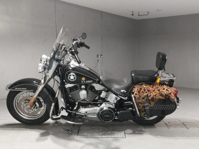 Harley-Davidson HARLEY FLSTC1580