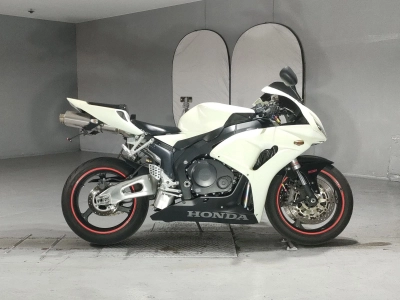 Honda CBR1000RR