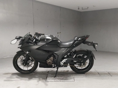 Suzuki JIKUSA-SF250