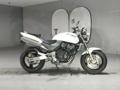 Honda HORNET250