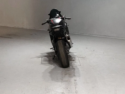 Honda CBR650R