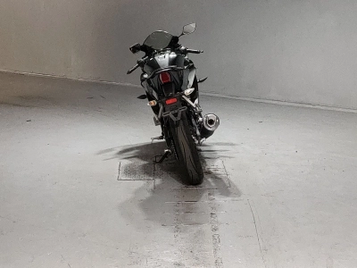 Yamaha YZF-R15