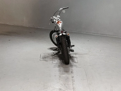 Yamaha SR400-1