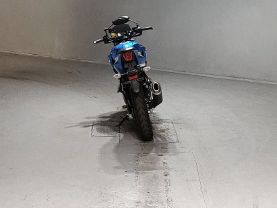 Suzuki GSX-S125