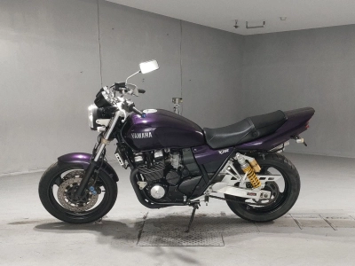 Yamaha XJR400R-1