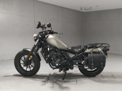 Honda REBEL