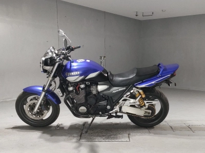 Yamaha XJR1300