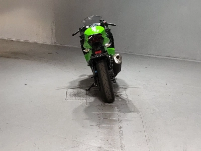 Kawasaki NINJA400