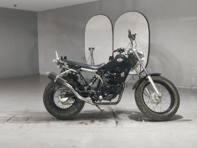 Yamaha TW200