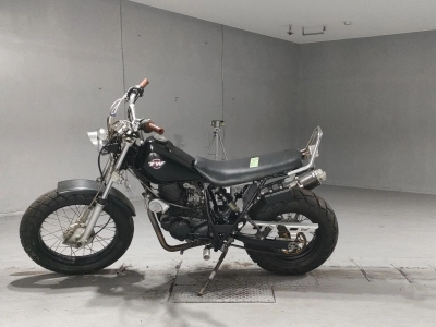 Yamaha TW200