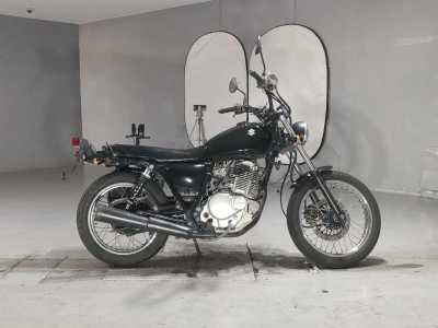 Suzuki GLASS TRACKER BIG BOY