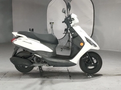 Yamaha  AXIS Z