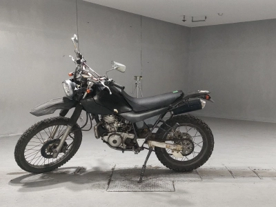 Yamaha SEROW 225W