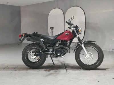 Yamaha TW200