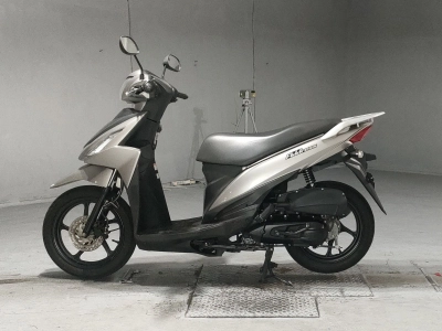Suzuki ADDRESS V110