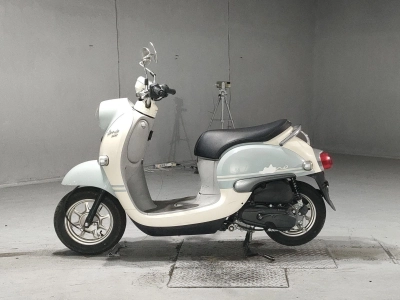 Yamaha VINO