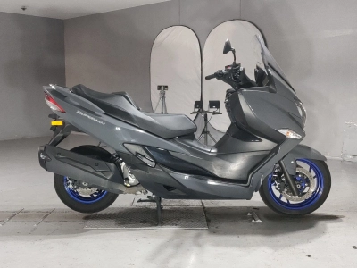 Suzuki BURGMAN400