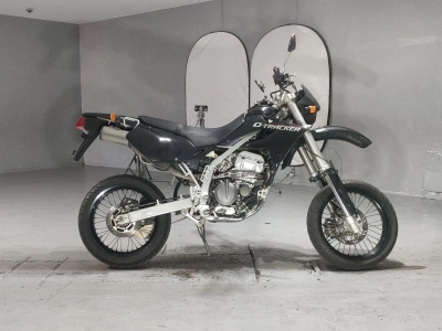 Kawasaki D-TRACKER