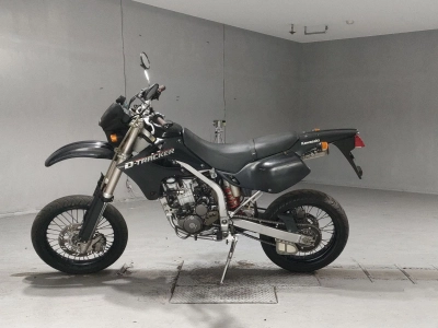Kawasaki D-TRACKER