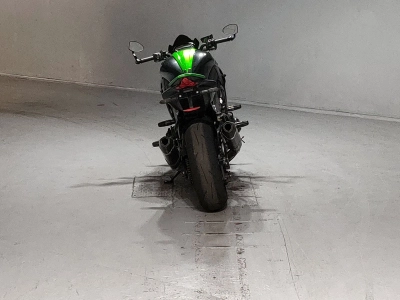 Kawasaki Z1000