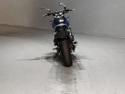 Kawasaki Z900RS