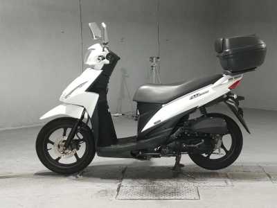 Suzuki ADDRESS V110